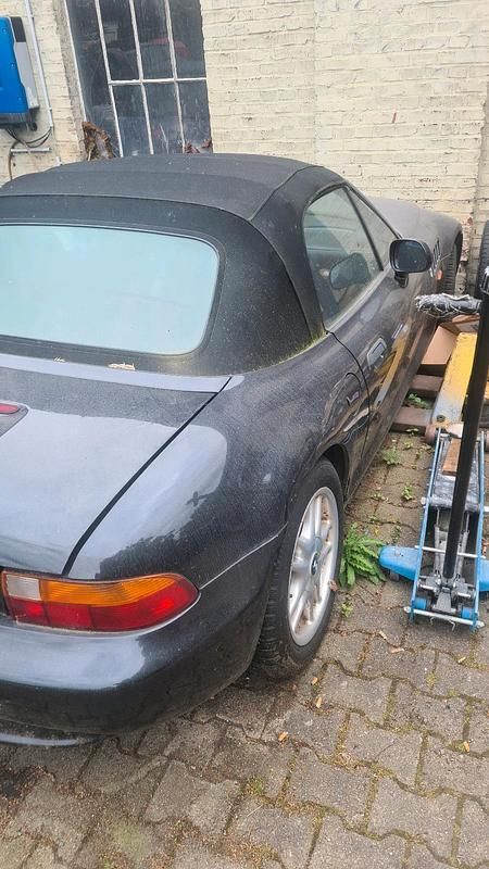 Schwarz Gebraucht 1997 BMW Z3 Cabrio | 1.600 € (Superpreis) - Bild 1/3