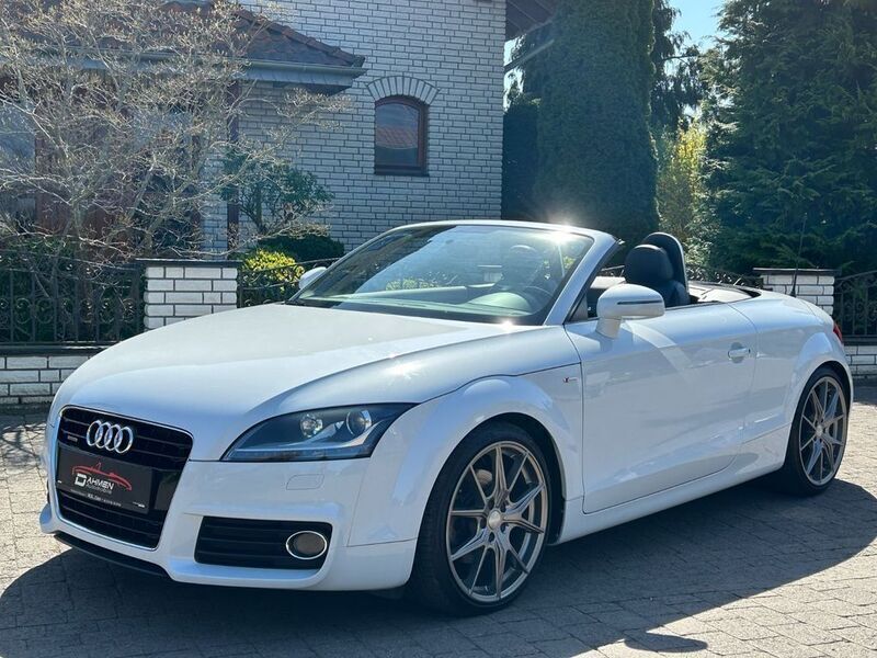 Weiß Gebraucht 2011 Audi TT Roadster S-Line Cabrio | 16.900 € (Teuer) - Bild 1/4