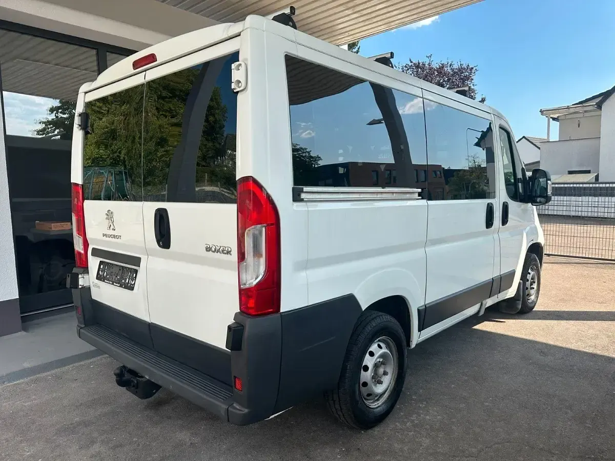 Gebraucht Peugeot Boxer Comfort 131 PS (96 kW) 2015 Weiß Van