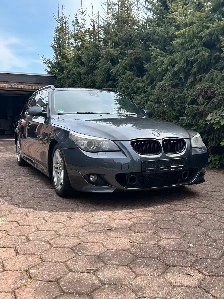 Gebraucht BMW 530 M Sport 280 PS (205 kW) 2009 Grau Kombi
