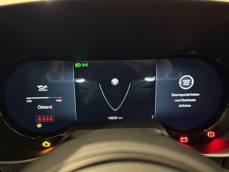 Gebraucht Alfa Romeo Giulia Veloce 280 PS (205 kW) 2023 Rot Limousine