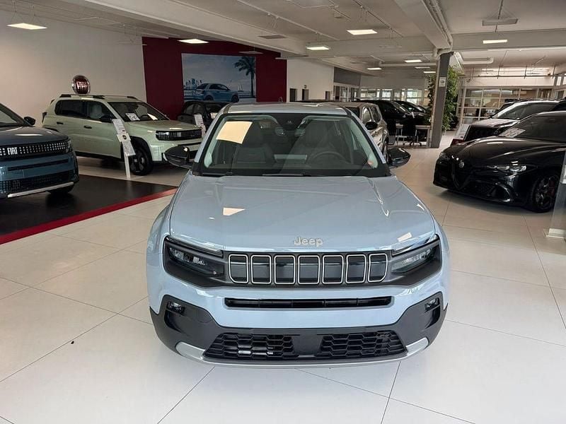 Grau Neu 2026 Jeep Avenger Altitude SUV | 25.190 € (Fairer Preis) - Bild 1/4