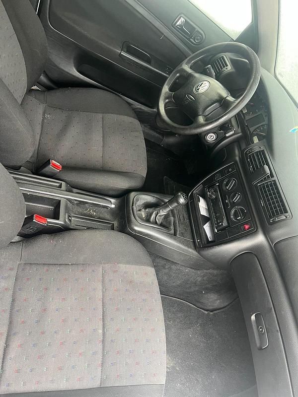 Gebraucht VW Passat 125 PS (91 kW) 1997 Andere farben Limousine