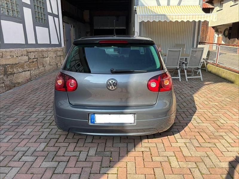 Gebraucht VW Golf V GT 122 PS (89 kW) 2007 Grau Limousine