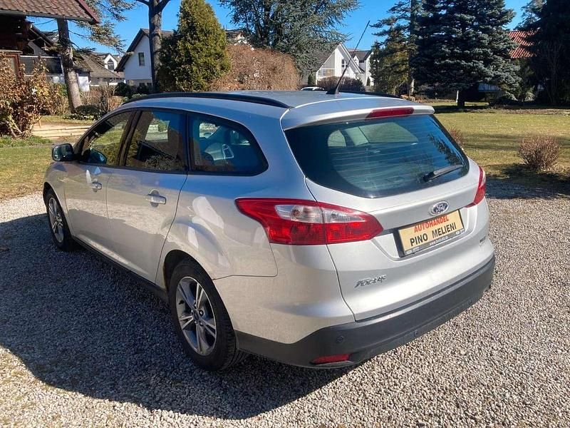 Brugt Ford Focus Trend 116 HK (85 kW) 2013 Sølv Stationcar