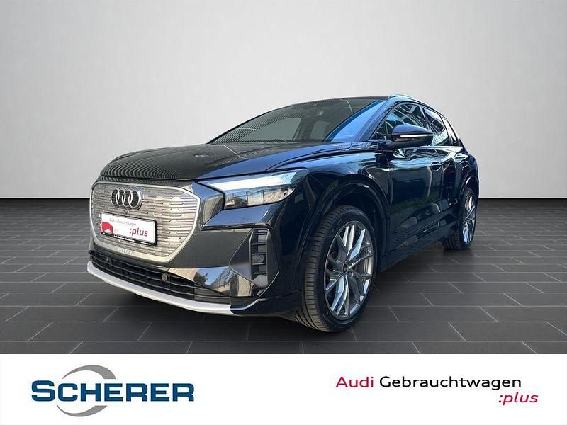 Schwarz (metallic) Gebraucht 2022 Audi Q4 e-tron Advanced Plus SUV | 25.890 € (Guter Preis) - Bild 1/4