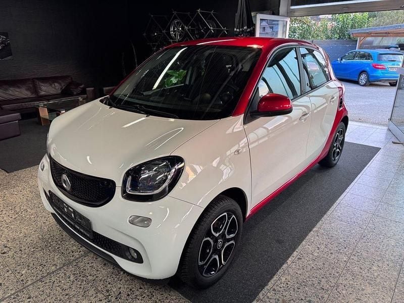 Rot Gebraucht 2019 Smart ForFour Limousine | 9.499 € (Fairer Preis) - Bild 1/4