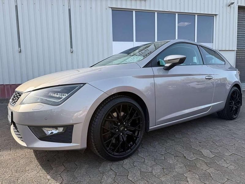 Gebraucht Seat Leon FR 179 PS (131 kW) 2013 Beige Coupé