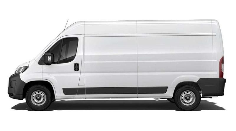 Neu Peugeot Boxer 140 PS (102 kW) 2026 Kaolin weiß Van