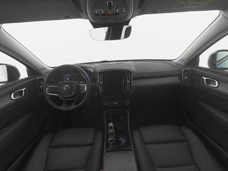 Gebraucht Volvo XC40 Plus 197 PS (144 kW) 2025 Blau SUV