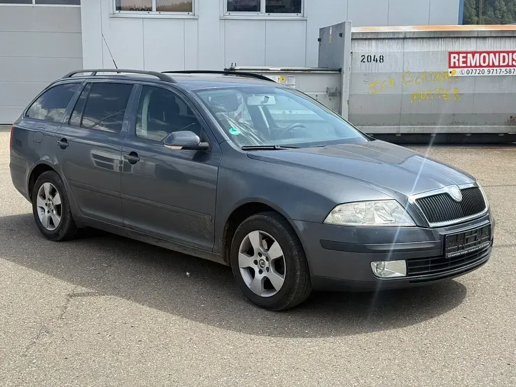 Gebraucht Skoda Octavia Team Edition 140 PS (102 kW) 2007 Grau Kombi
