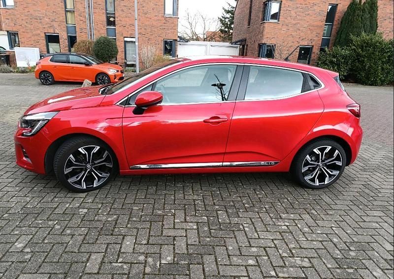 Gebraucht Renault Clio V Intens 92 PS (67 kW) 2022 Rot Limousine