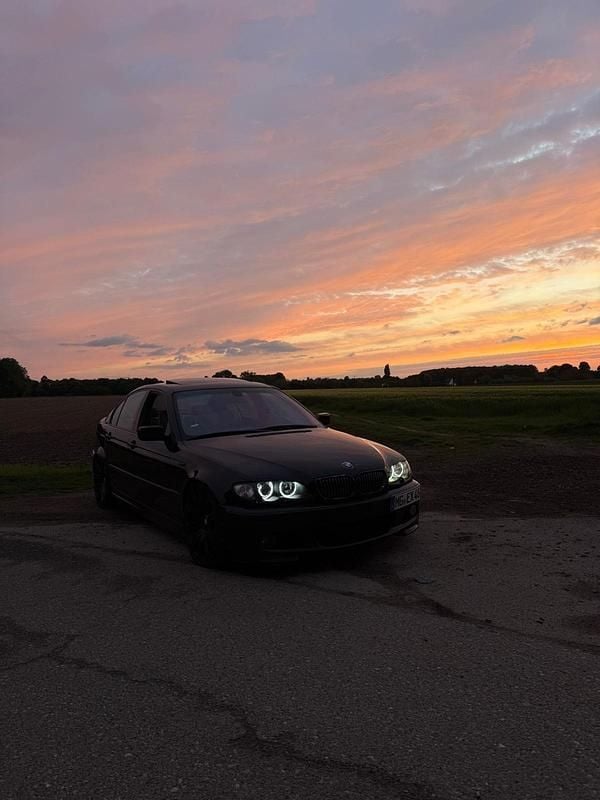 Gebraucht BMW 330 M Sport 210 PS (154 kW) 2003 Schwarz Limousine