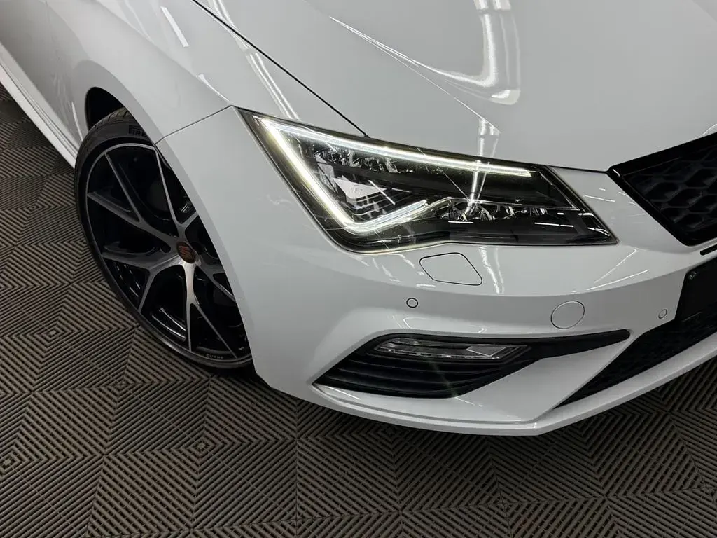 Gebraucht Seat Leon Beats 290 PS (213 kW) 2020 Weiß Limousine