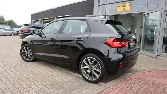 Gebraucht Audi A1 Sportback Comfort 110 PS (80 kW) 2021 Schwarz Kleinwagen