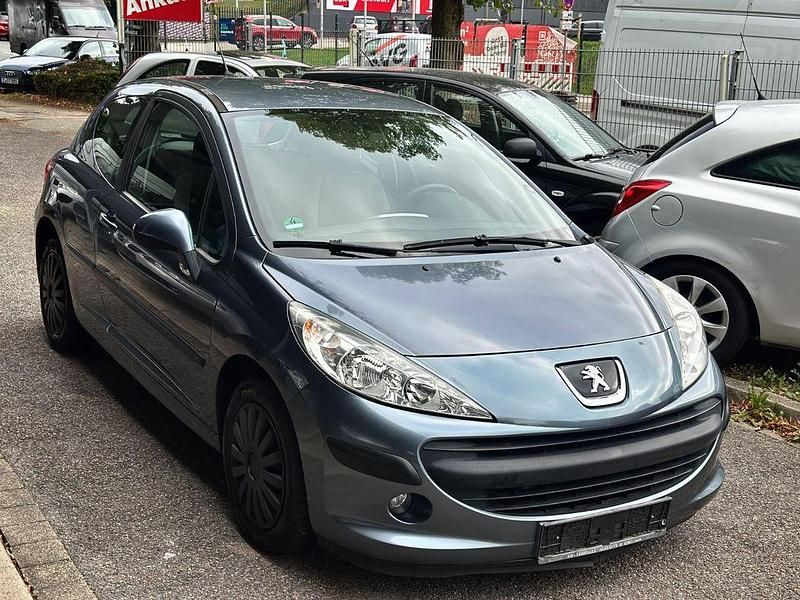 Grau Gebraucht 2006 Peugeot 207 Tendance Kleinwagen | 1.800 € (Fairer Preis) - Bild 1/4