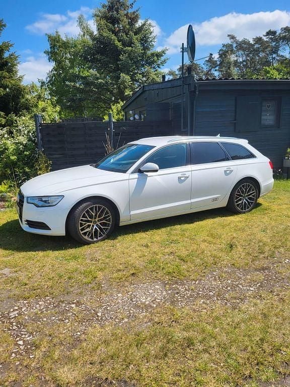 Gebraucht Audi A6 Sport 177 PS (130 kW) 2013 Weiß Kombi