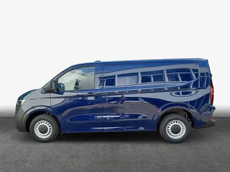 Neu VW T7 110 PS (80 kW) 2026 Blau Van