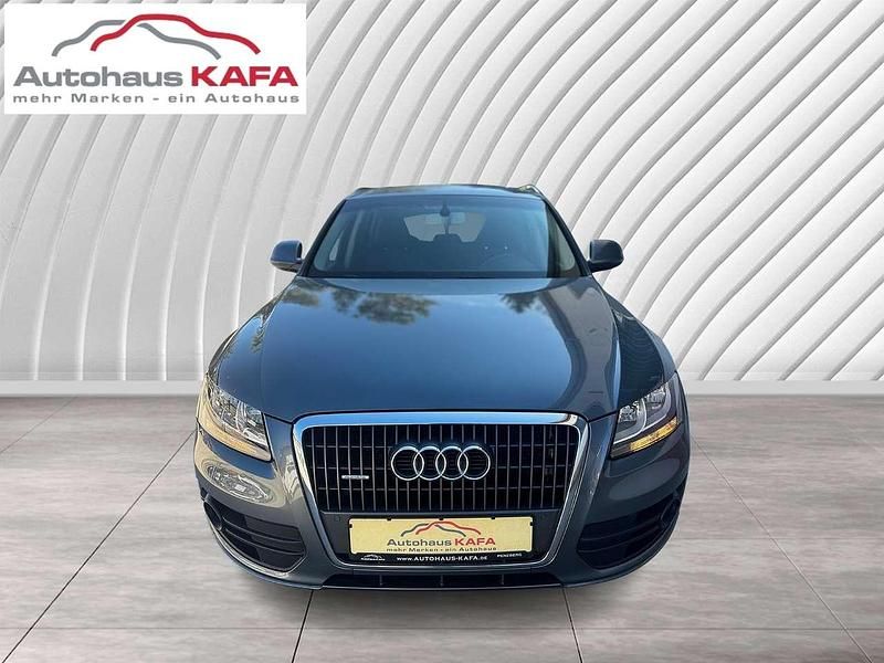 Grau Gebraucht 2012 Audi Q5 SUV | 9.800 € (Guter Preis) - Bild 1/4