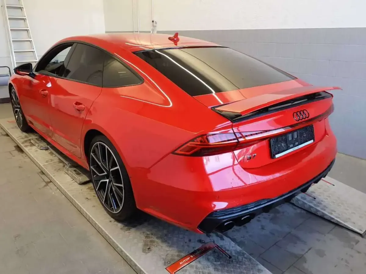 Occasion Audi S7 Performance 344 ch (253 kW) 2023 Rouge Citadine