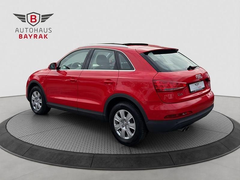 Gebraucht Audi Q3 Comfort 177 PS (130 kW) 2014 Rot SUV