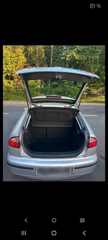 Gebraucht Seat Leon 105 PS (77 kW) 2004 Silber Kleinwagen