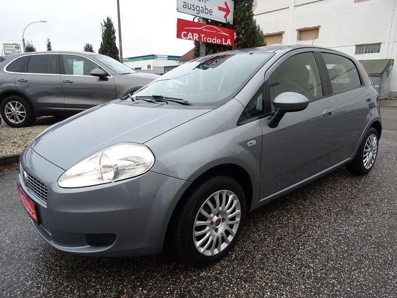 Grau Gebraucht 2008 Fiat Grande Punto Dynamic Kleinwagen | 2.490 € (Guter Preis) - Bild 1/4