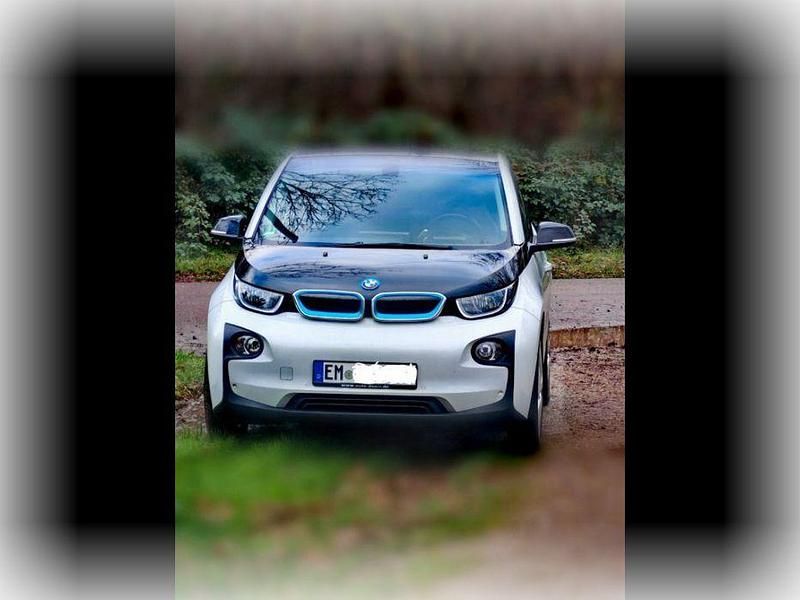 Gebraucht BMW 501 Comfort Edition 125 kW (170 PS) 2017 Weiß Limousine