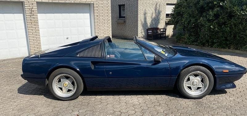 Gebraucht Ferrari 308 235 PS (172 kW) 1983 Blau Cabrio