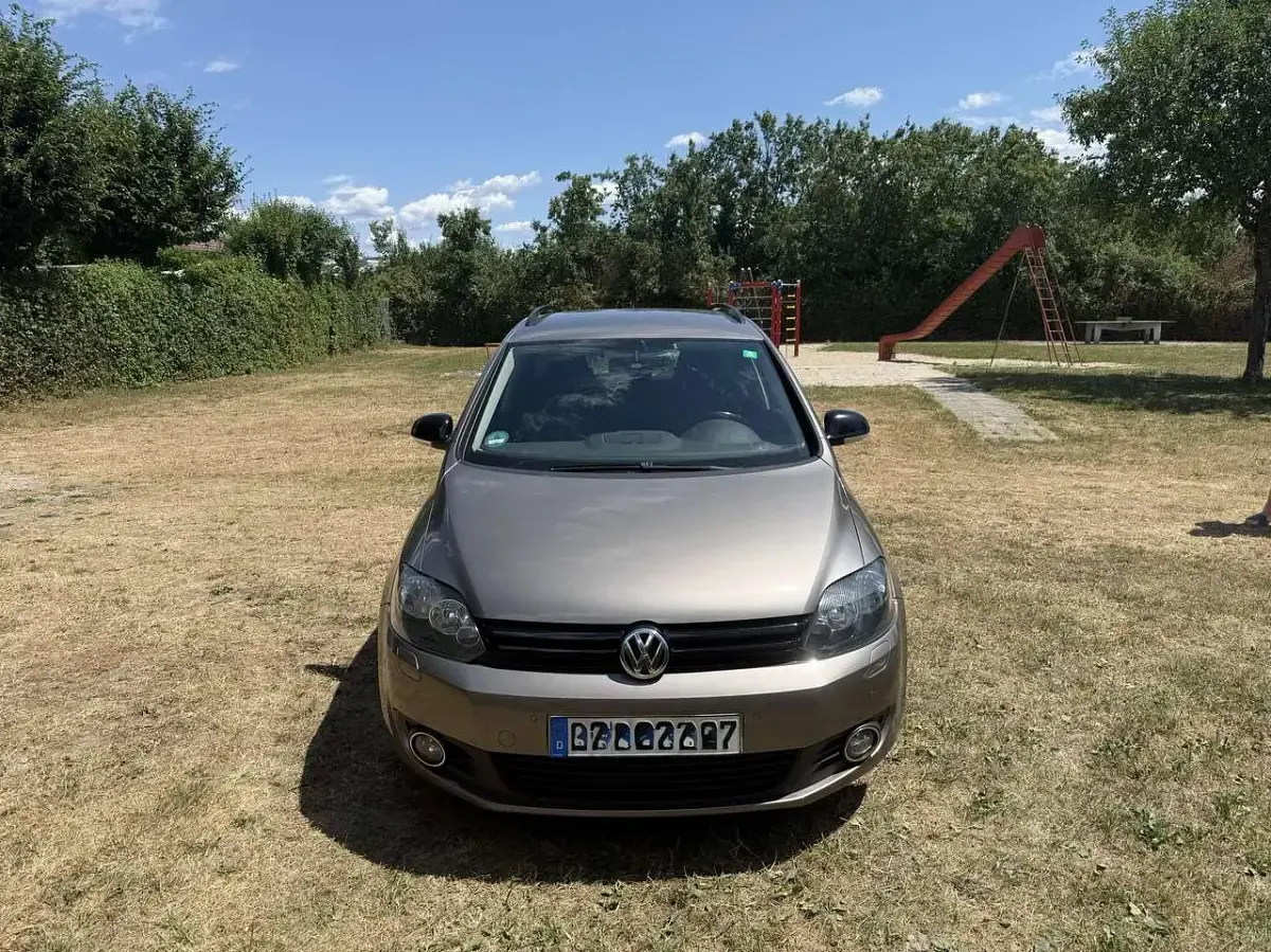 Gebraucht VW Golf VII Match 140 PS (102 kW) 2012 Braun Kleinwagen
