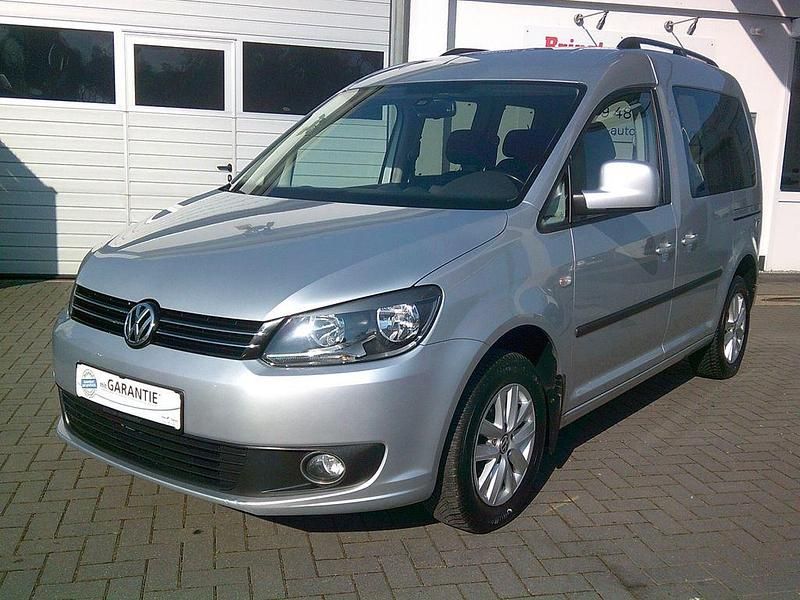 Gebraucht VW Caddy Life 109 PS (80 kW) 2015 Silber Van / Kleinbus