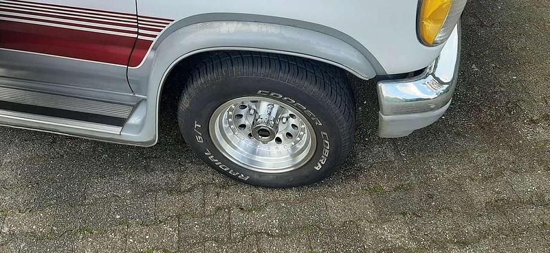 Gebraucht Ford Econoline 185 PS (136 kW) 1992 Weiß Van / Kleinbus