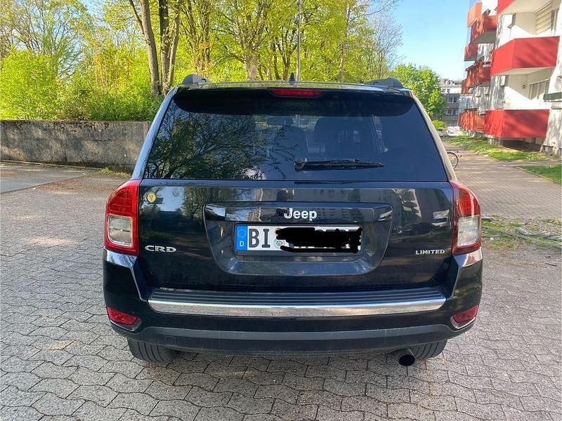 Gebraucht Jeep Compass Limited 136 PS (100 kW) 2012 Schwarz SUV