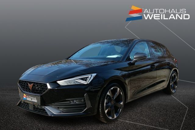 Midnight schwarz metallic Gebraucht 2024 Cupra Leon Limousine | 29.800 € (Fairer Preis) - Bild 1/4