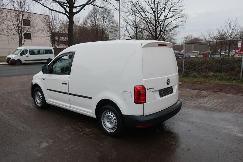 Gebraucht VW Caddy 102 PS (75 kW) 2018 Weiß Van / Kleinbus