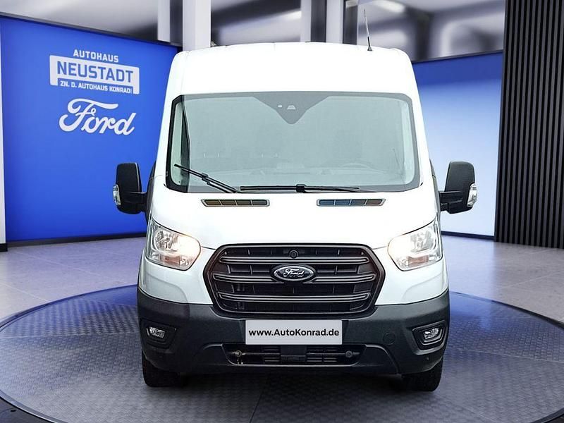 Gebraucht Ford Transit Trend 131 PS (96 kW) 2024 Weiß Pickup