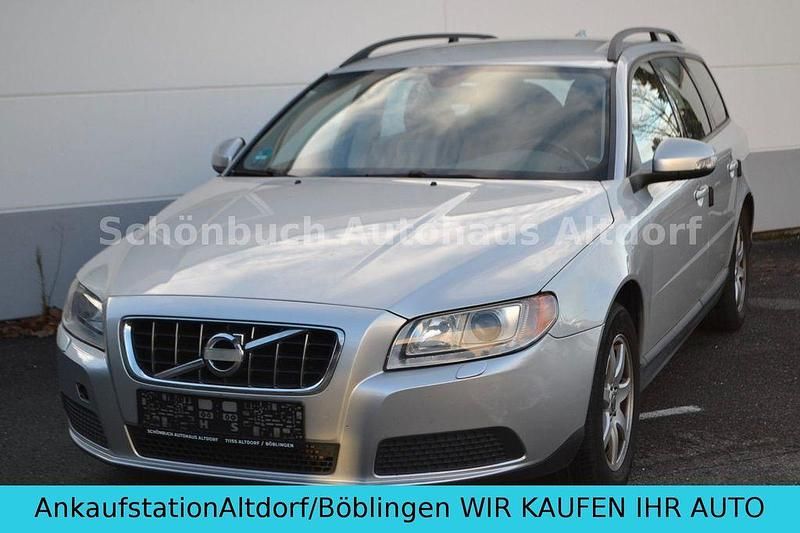 Silber Gebraucht 2009 Volvo V70 Momentum Kombi | 3.990 € (Guter Preis) - Bild 1/4