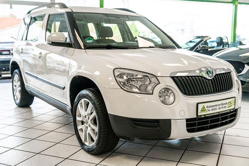 Gebraucht Skoda Yeti Ambition 110 PS (80 kW) 2012 Weiß SUV