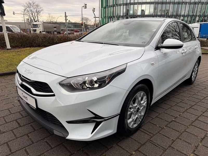 Other Neu 2026 Kia Ceed Vision Kleinwagen | 20.990 € (Fairer Preis) - Bild 1/4