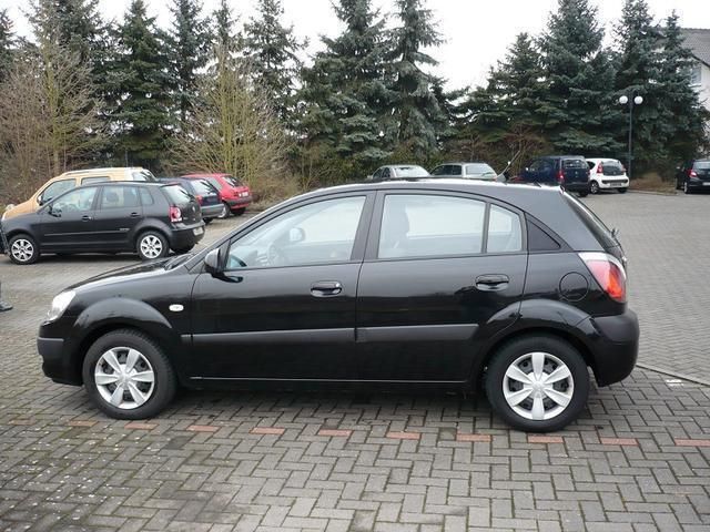 Gebraucht Kia Rio EX 97 PS (71 kW) 2008 Schwarz Kleinwagen