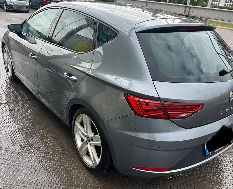 Gebraucht Seat Leon FR 179 PS (131 kW) 2017 Grau Kombi