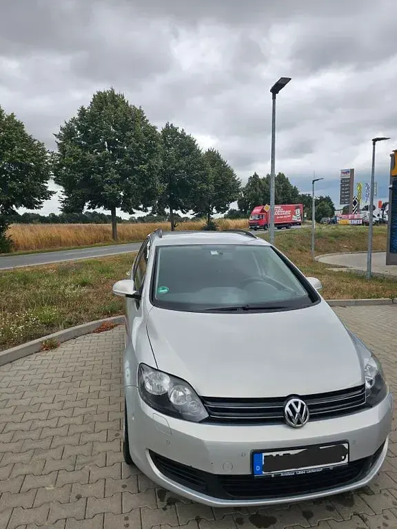Gebraucht VW Golf Plus 102 PS (75 kW) 2009 Silber Van / Kleinbus