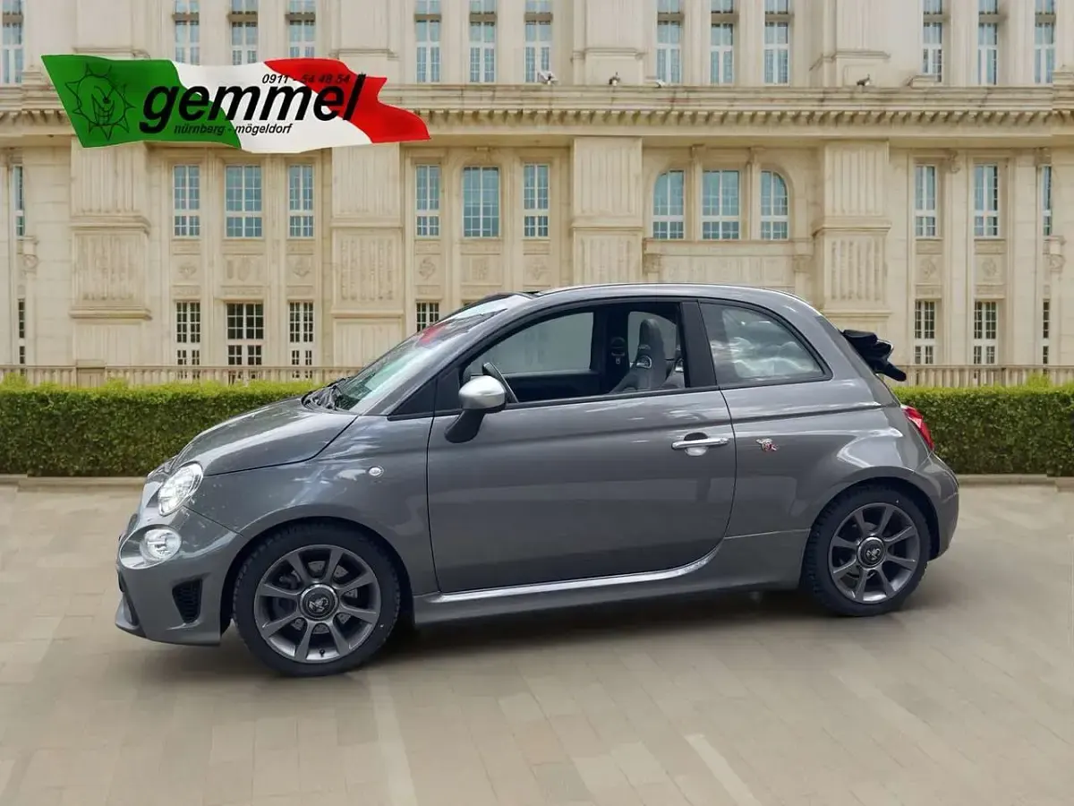 Gebraucht Abarth 595C Turismo 165 PS (121 kW) 2023 Grau Cabrio
