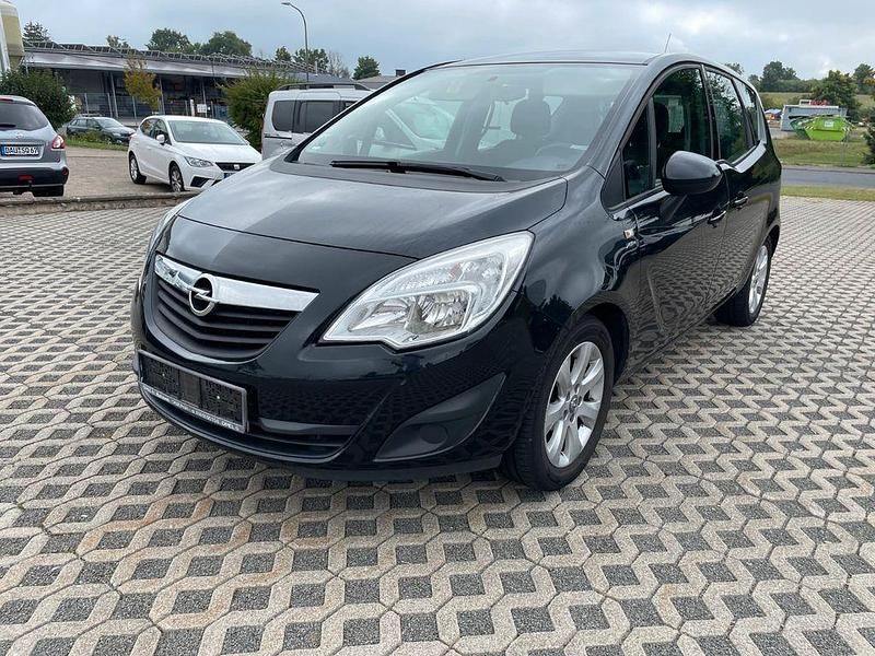 Schwarz Gebraucht 2013 Opel Meriva Active Van / Kleinbus | 2.999 € (Guter Preis) - Bild 1/4