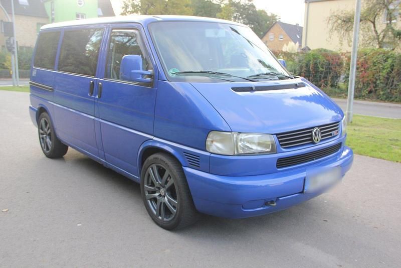 Second-hand VW T4 102 CP (75 kW) 2002 Albastru Van