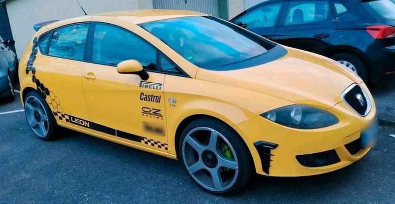 Gebraucht Seat Leon 125 PS (91 kW) 2009 Gelb Kleinwagen