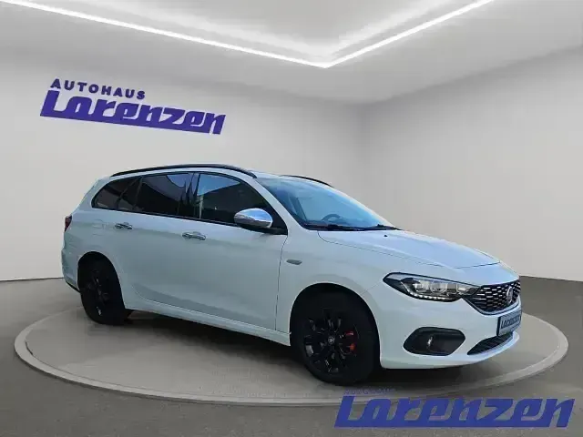 Gebraucht Fiat Tipo Lounge 120 PS (88 kW) 2019 Colore esterno (bianco (vr249 Kombi