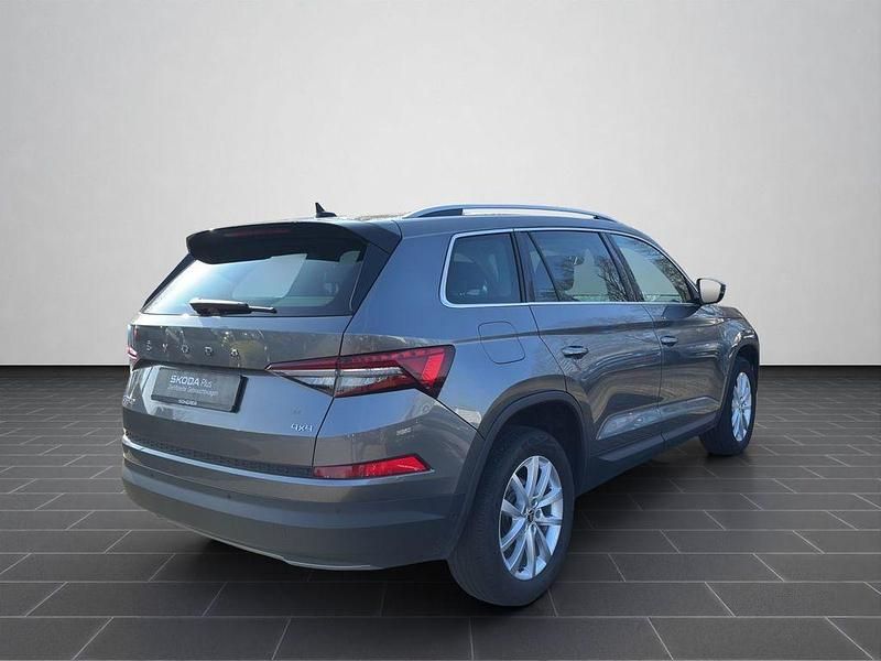 Gebraucht Skoda Kodiaq Style 200 PS (147 kW) 2023 Graphitegrau metallic (metallic) SUV