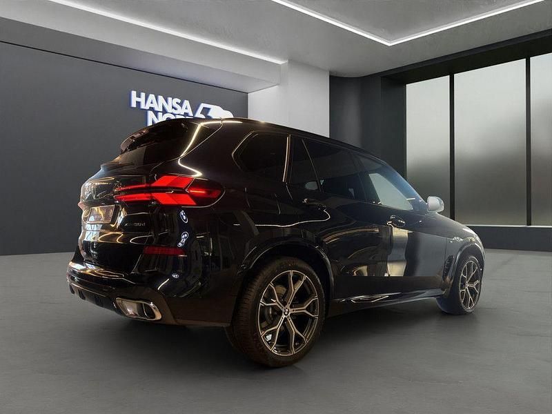 Neu BMW X5 Performance 298 PS (219 kW) 2026 Schwarz SUV