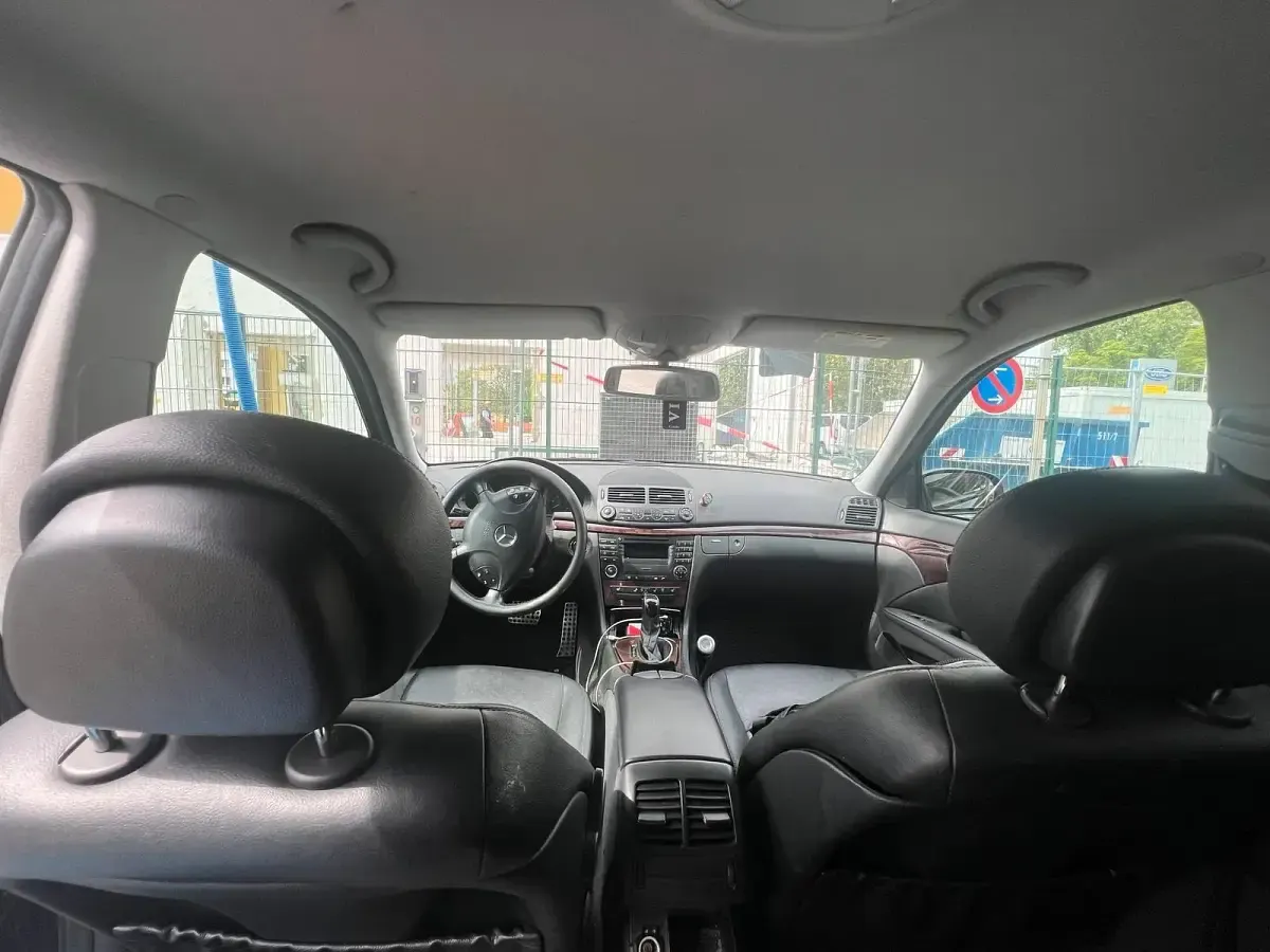 Gebraucht Mercedes E280 190 PS (139 kW) 2005 Andere farben Limousine
